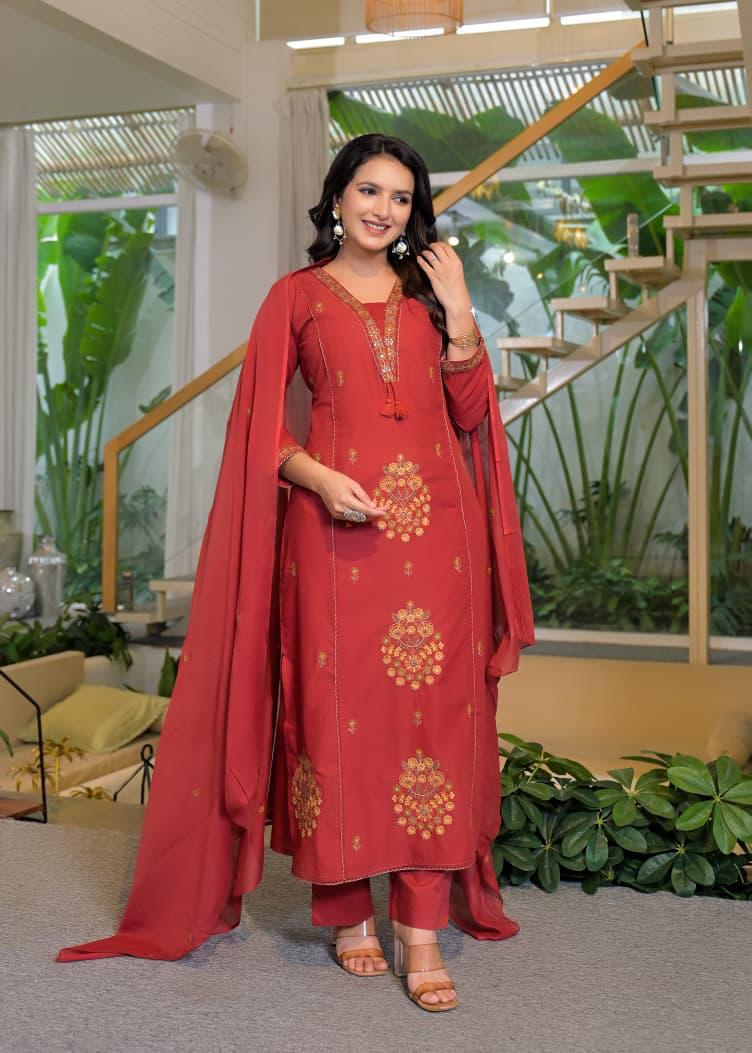 Border Style Suit Red